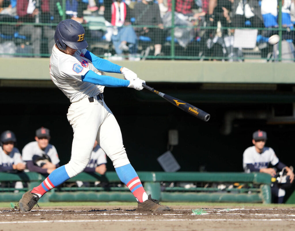 石塚裕惺 野手 (花咲徳栄高校)